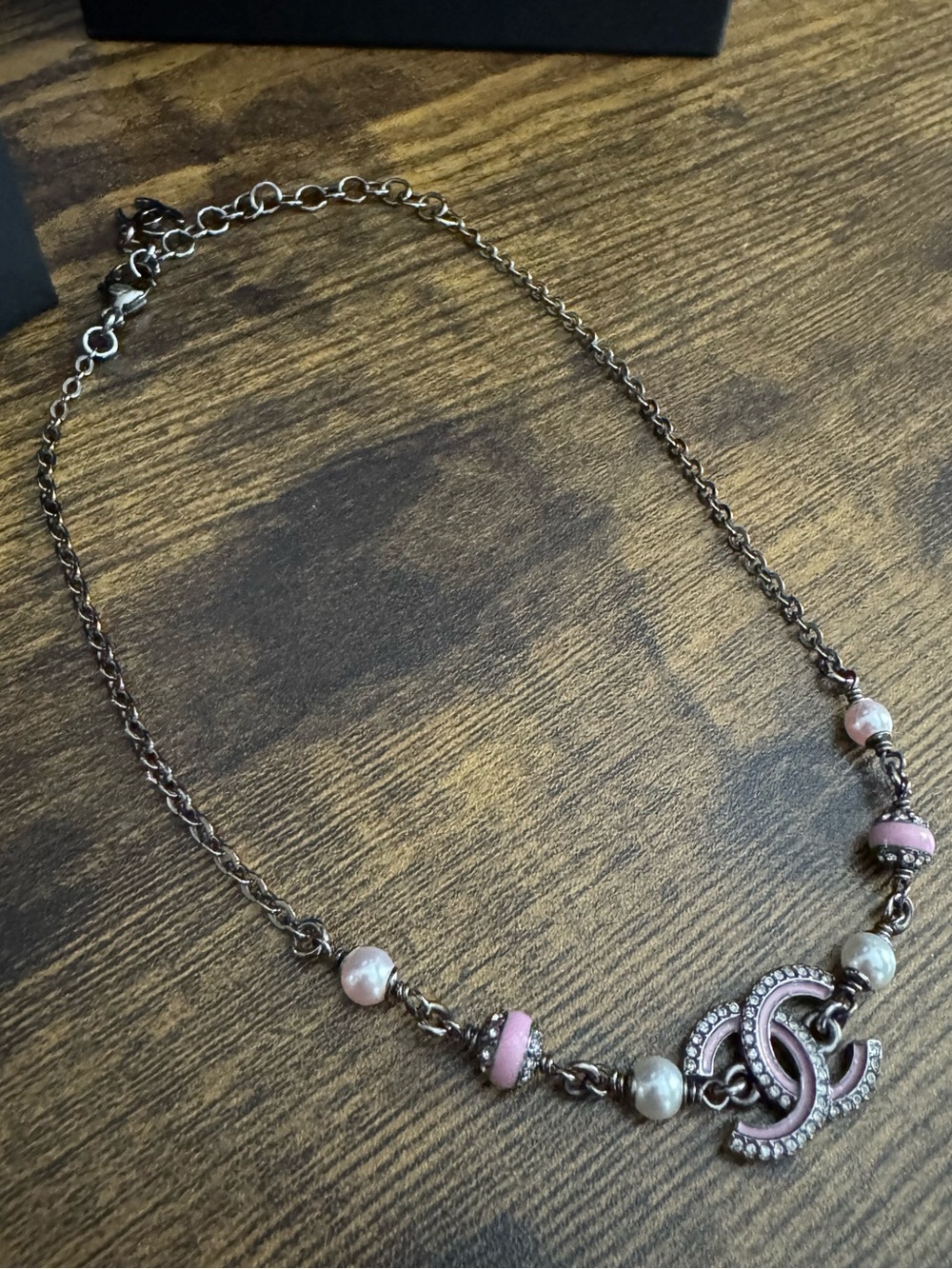 CHANEL 2025 Crystal CC Pink Pearl Gun Metal Choker Necklace - Picture 4 of 5